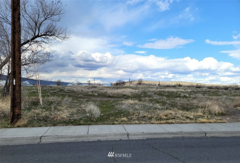 22 2nd, Soap Lake, Washington 98851, ,Land,For Sale,2nd,NWM1751682
