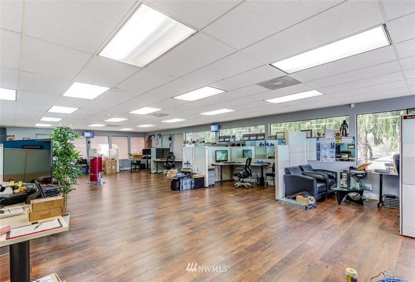 25725 101st, Kent, Washington 98030, ,Commercial Sale,For Sale,101st,NWM1755909