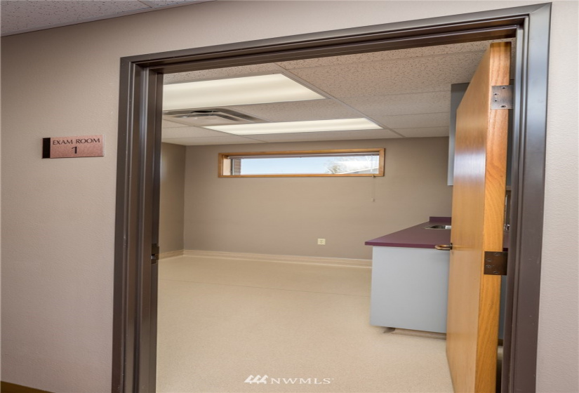 1200 C 14th, Pasco, Washington 98944, ,Commercial Sale,For Sale,14th,NWM1758564