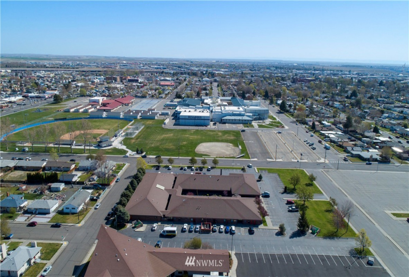 1200 C 14th, Pasco, Washington 98944, ,Commercial Sale,For Sale,14th,NWM1758564