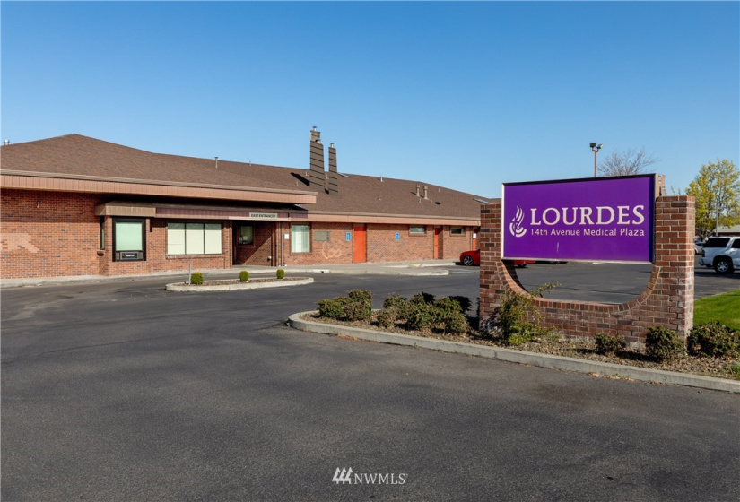 1200 C 14th, Pasco, Washington 98944, ,Commercial Sale,For Sale,14th,NWM1758564