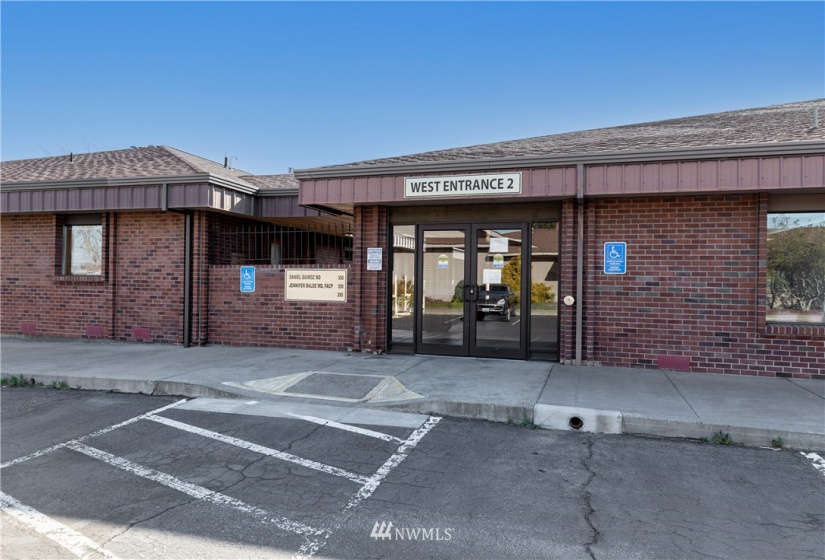 1200 C 14th, Pasco, Washington 98944, ,Commercial Sale,For Sale,14th,NWM1758564