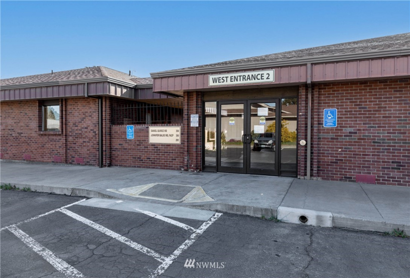 1200 C 14th, Pasco, Washington 98944, ,Commercial Sale,For Sale,14th,NWM1758564