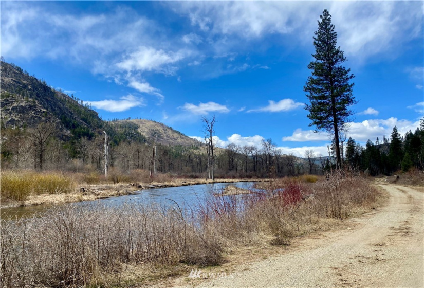 0 East Sanpoil, Keller, Washington 99140, ,Land,For Sale,East Sanpoil,NWM1759855