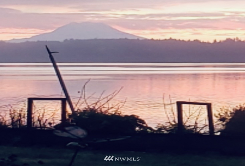 2345 BLISS BEACH, Olympia, Washington 98502, 5 Bedrooms Bedrooms, ,4 BathroomsBathrooms,Residential,For Sale,BLISS BEACH,NWM1762286