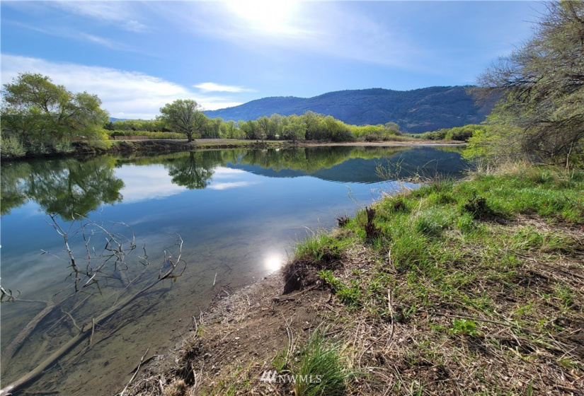 1517 Alder, Oroville, Washington 98844, ,Land,For Sale,Alder,NWM1766052