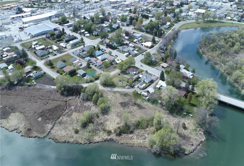 1511 Alder, Oroville, Washington 98844, ,Land,For Sale,Alder,NWM1765927
