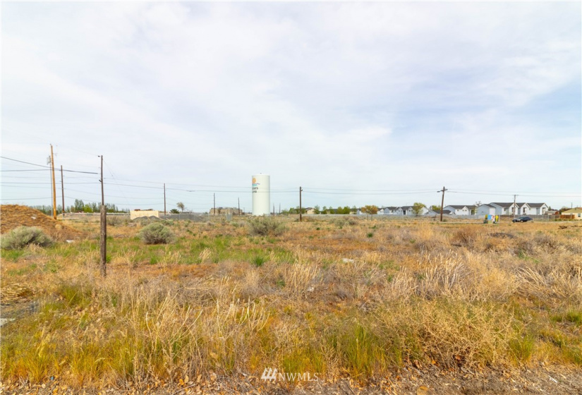 530 Fairchild, Moses Lake, Washington 98837, ,Land,For Sale,Bitton Plat,Fairchild,NWM1754982