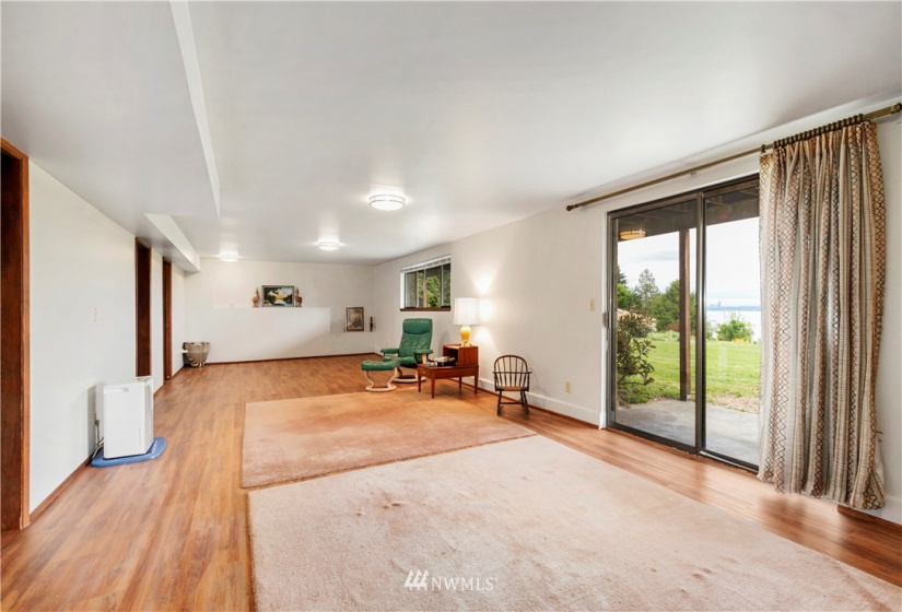 1460 Colchester, Port Orchard, Washington 98366, 2 Bedrooms Bedrooms, ,2 BathroomsBathrooms,Residential,For Sale,Colchester,NWM1760188