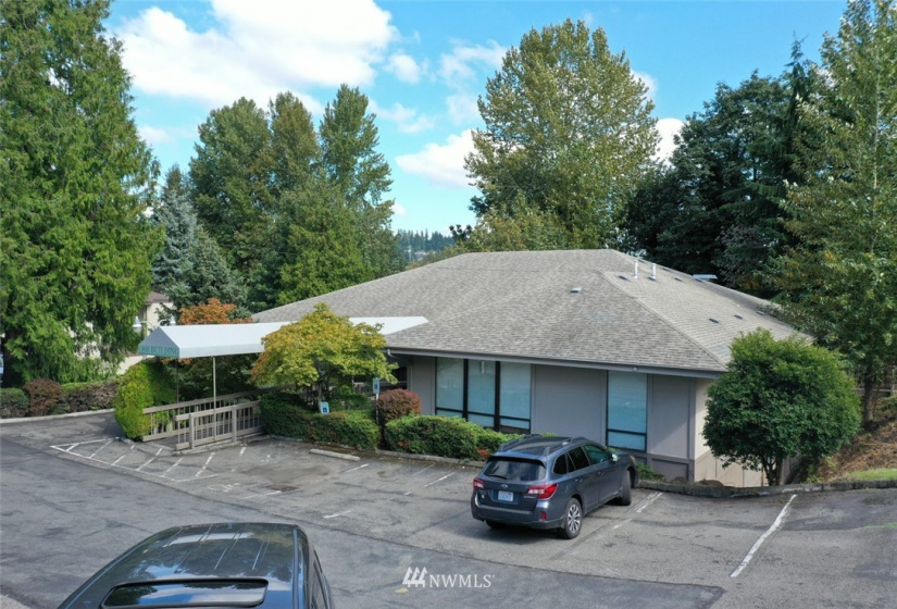 1900 116th, Bellevue, Washington 98004, ,Commercial Sale,For Sale,116th,NWM1768708