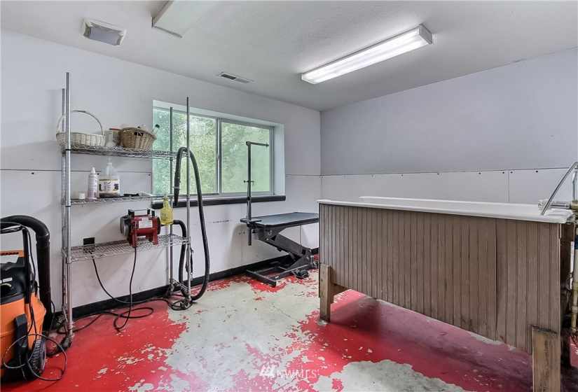 3704 9th, Puyallup, Washington 98373, ,Commercial Sale,For Sale,9th,NWM1768347