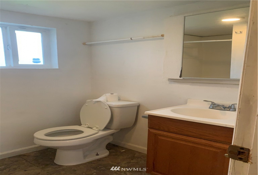 14444 Union, Lakewood, Washington 98498, 1 Bedroom Bedrooms, ,1 BathroomBathrooms,Residential,For Sale,Union,NWM1773532