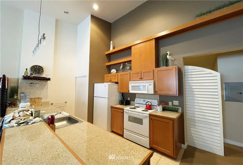 1335 Ocean Shores, Ocean Shores, Washington 98569, 1 Bedroom Bedrooms, ,1 BathroomBathrooms,Residential,For Sale,Ocean Crest Condos (Muriah),Ocean Shores,NWM1778509