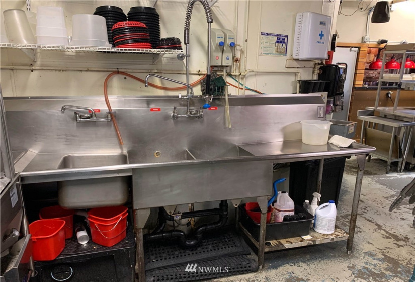 606 Post / 88 Yesler, Seattle, Washington 98104, ,Residential,For Sale,Post / 88 Yesler,NWM1783035