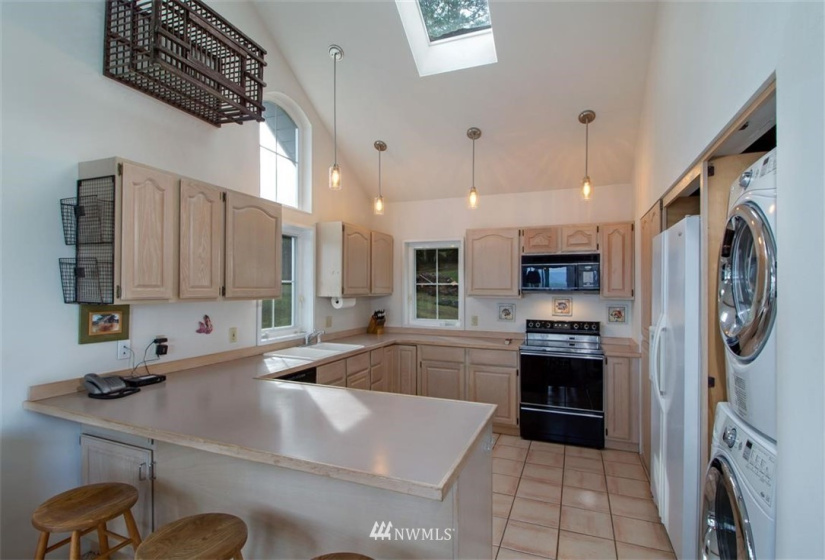 999 Eureka, San Juan Island, Washington 98250, 2 Bedrooms Bedrooms, ,Residential,For Sale,Eureka,NWM1783855