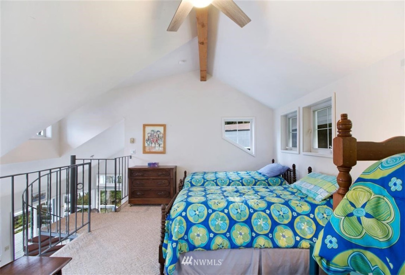 999 Eureka, San Juan Island, Washington 98250, 2 Bedrooms Bedrooms, ,Residential,For Sale,Eureka,NWM1783855