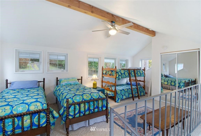 999 Eureka, San Juan Island, Washington 98250, 2 Bedrooms Bedrooms, ,Residential,For Sale,Eureka,NWM1783855