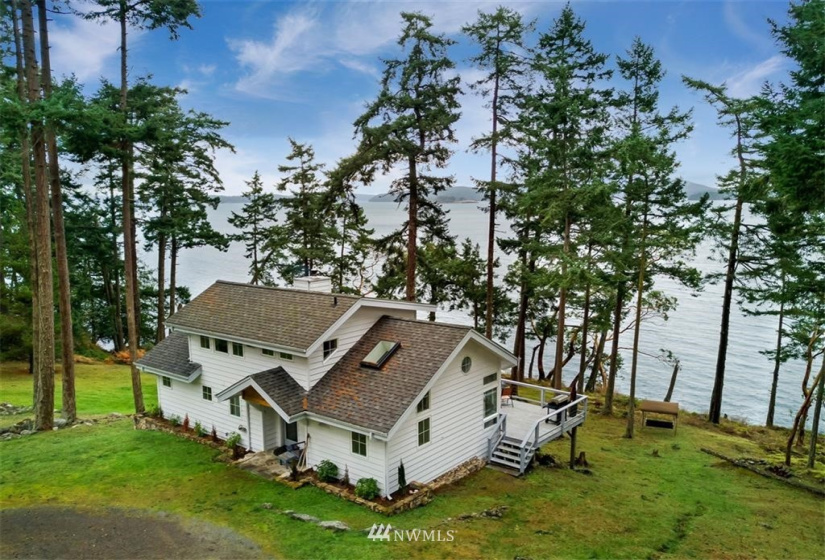 999 Eureka, San Juan Island, Washington 98250, 2 Bedrooms Bedrooms, ,Residential,For Sale,Eureka,NWM1783855