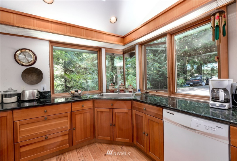 408 Heron, San Juan Island, Washington 98250, 2 Bedrooms Bedrooms, ,1 BathroomBathrooms,Residential,For Sale,Yacht Haven 1st Add,Heron,NWM1787607