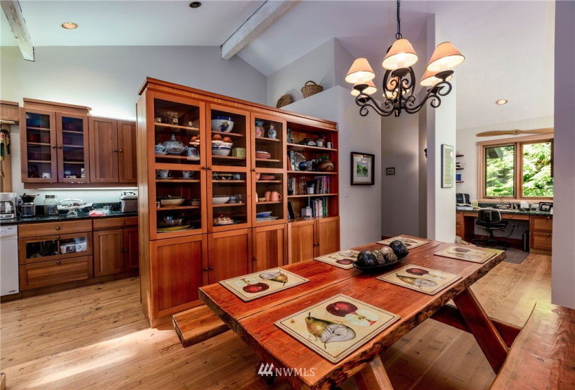 408 Heron, San Juan Island, Washington 98250, 2 Bedrooms Bedrooms, ,1 BathroomBathrooms,Residential,For Sale,Yacht Haven 1st Add,Heron,NWM1787607