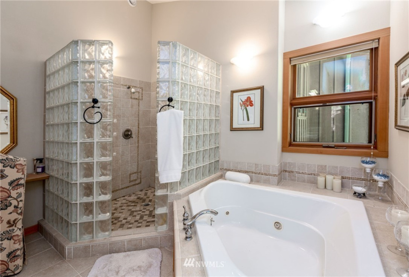 408 Heron, San Juan Island, Washington 98250, 2 Bedrooms Bedrooms, ,1 BathroomBathrooms,Residential,For Sale,Yacht Haven 1st Add,Heron,NWM1787607