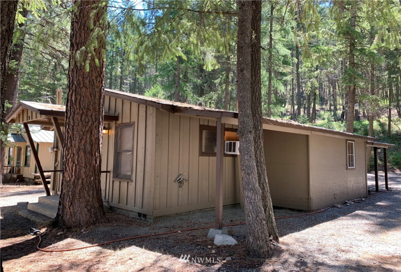 3 Conconogan, Conconully, Washington 98819, 2 Bedrooms Bedrooms, ,Residential,For Sale,Conconogan,NWM1795151