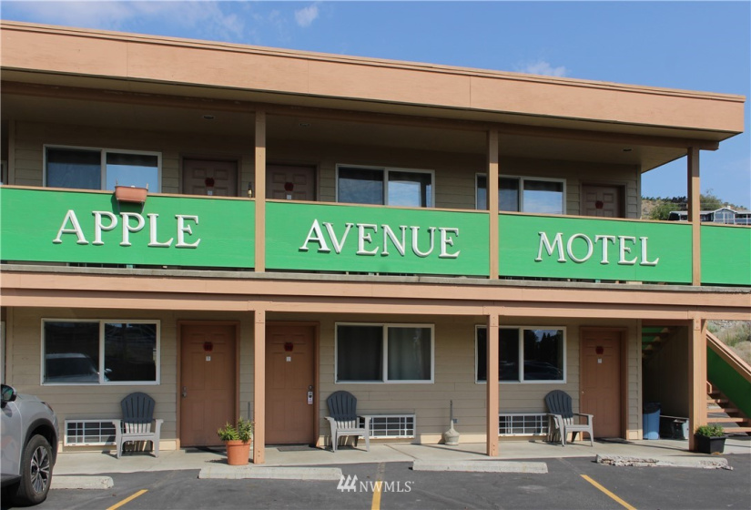 16 Hwy 97, Brewster, Washington 98812, ,Commercial Sale,For Sale,Hwy 97,NWM1802316