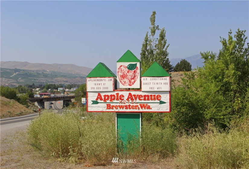 16 Hwy 97, Brewster, Washington 98812, ,Commercial Sale,For Sale,Hwy 97,NWM1802316
