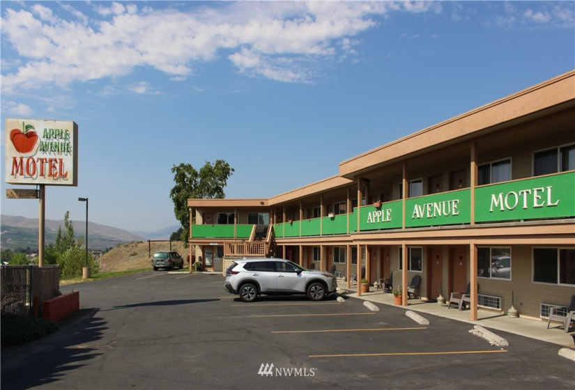 16 Hwy 97, Brewster, Washington 98812, ,Commercial Sale,For Sale,Hwy 97,NWM1802316