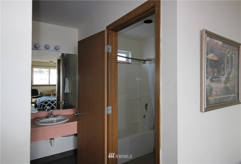 16 Hwy 97, Brewster, Washington 98812, ,Commercial Sale,For Sale,Hwy 97,NWM1802316