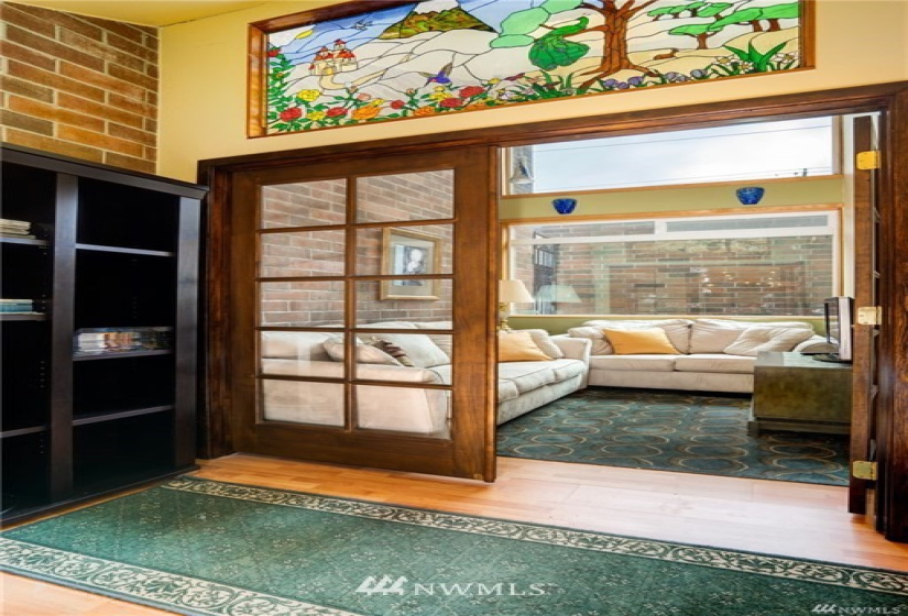 1051 7th Ave, Oak Harbor, Washington 98277, ,Commercial Sale,For Sale,7th Ave,NWM1803159