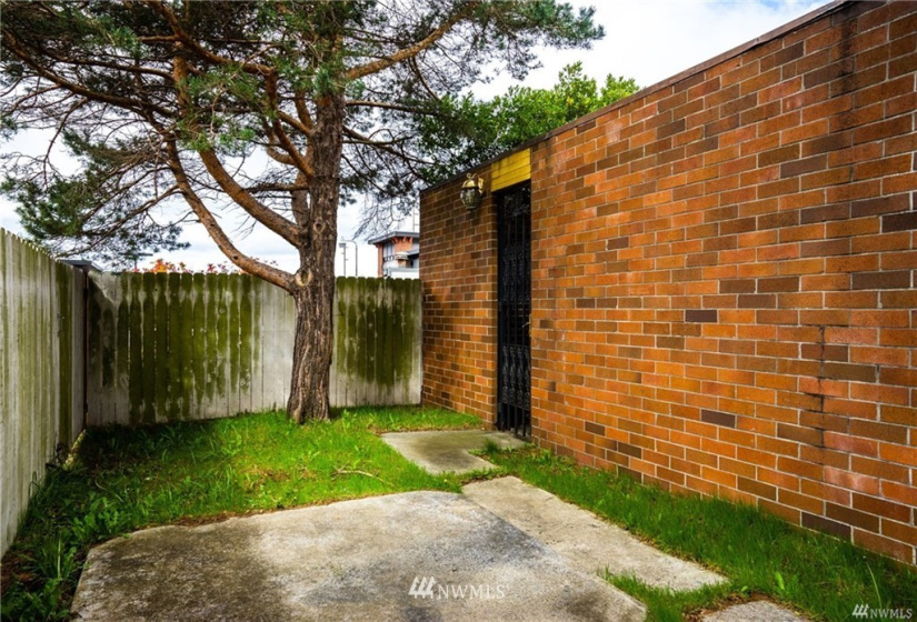 1051 7th Ave, Oak Harbor, Washington 98277, ,Commercial Sale,For Sale,7th Ave,NWM1803159