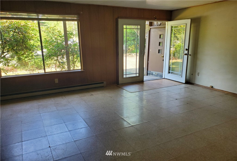 21 Bunker Road, Forks, Washington 98331, 4 Bedrooms Bedrooms, ,Residential,For Sale,Bunker Road,NWM1808841