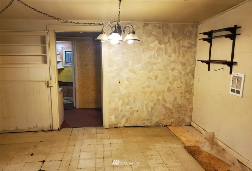 21 Bunker Road, Forks, Washington 98331, 4 Bedrooms Bedrooms, ,Residential,For Sale,Bunker Road,NWM1808841