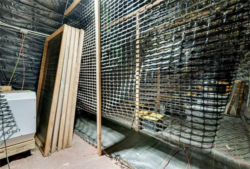 221 Omak River, Omak, Washington 98841, 4 Bedrooms Bedrooms, ,2 BathroomsBathrooms,Farm,For Sale,Omak River,NWM1809112