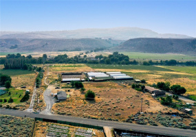 221 Omak River, Omak, Washington 98841, 4 Bedrooms Bedrooms, ,2 BathroomsBathrooms,Farm,For Sale,Omak River,NWM1809112