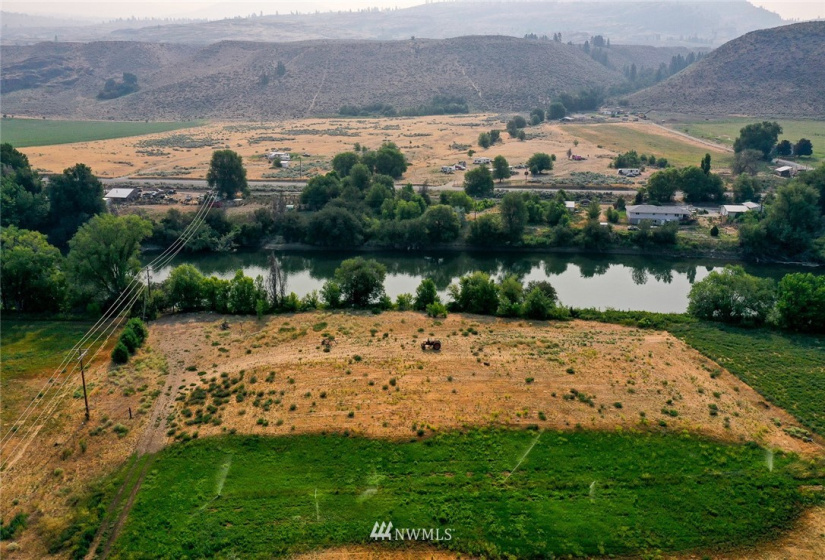 221 Omak River, Omak, Washington 98841, 4 Bedrooms Bedrooms, ,2 BathroomsBathrooms,Farm,For Sale,Omak River,NWM1809112