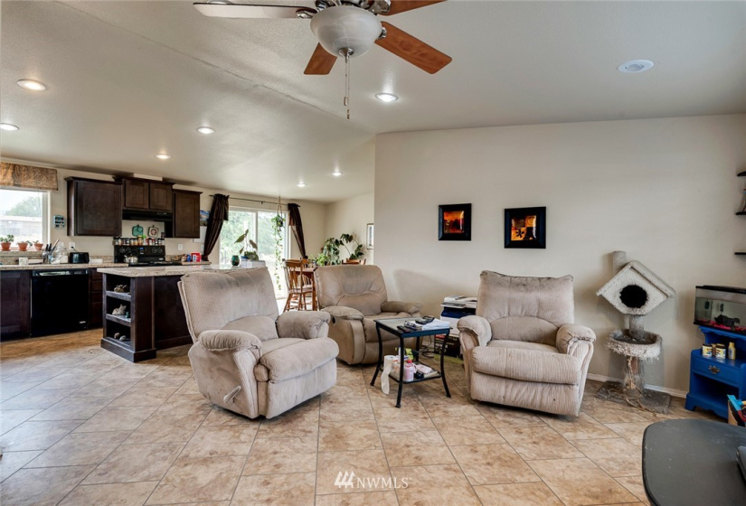 221 Omak River, Omak, Washington 98841, 4 Bedrooms Bedrooms, ,2 BathroomsBathrooms,Farm,For Sale,Omak River,NWM1809112