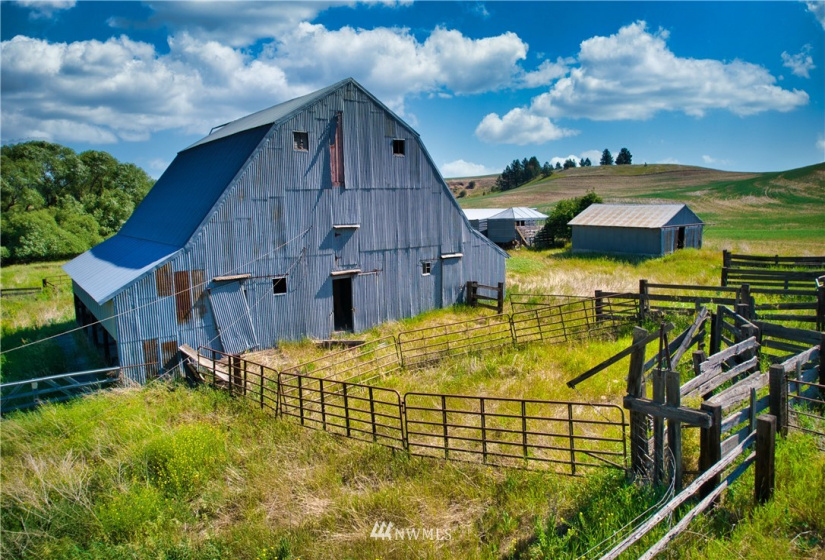 33196 Teel Hill, Davenport, Washington 99122, 3 Bedrooms Bedrooms, ,1 BathroomBathrooms,Farm,For Sale,Teel Hill,NWM1810942