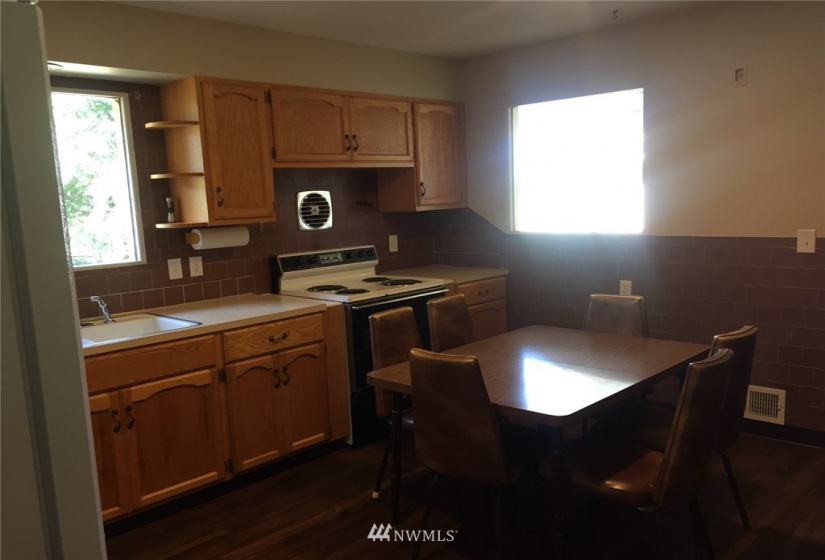 33196 Teel Hill, Davenport, Washington 99122, 3 Bedrooms Bedrooms, ,1 BathroomBathrooms,Farm,For Sale,Teel Hill,NWM1810942