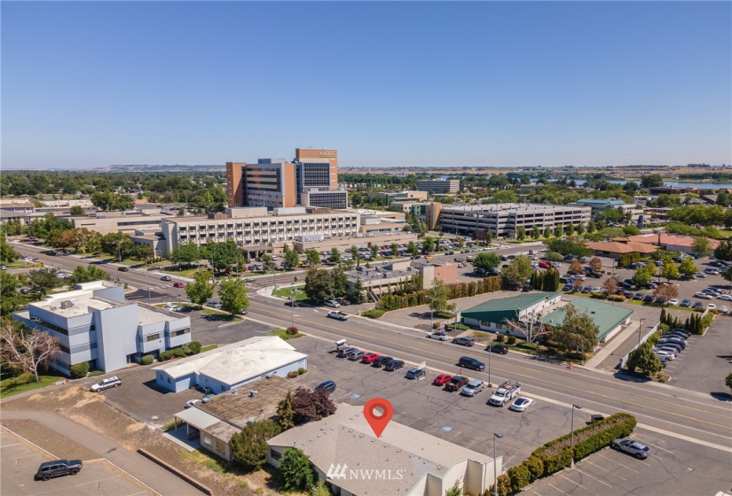 945 Stevens, Richland, Washington 99354, ,Commercial Sale,For Sale,Stevens,NWM1815387
