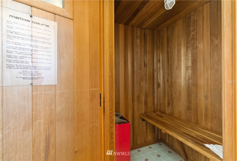 10532 Greenwood, Seattle, Washington 98133, ,Commercial Sale,For Sale,Greenwood,NWM1816074