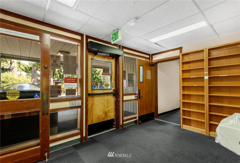 3450 Carlton, Silverdale, Washington 98383, ,Commercial Sale,For Sale,Carlton,NWM1811309