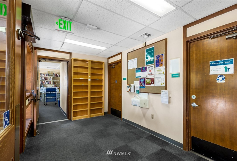 3450 Carlton, Silverdale, Washington 98383, ,Commercial Sale,For Sale,Carlton,NWM1811309