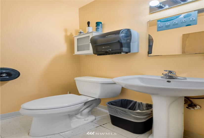 3450 Carlton, Silverdale, Washington 98383, ,Commercial Sale,For Sale,Carlton,NWM1811309