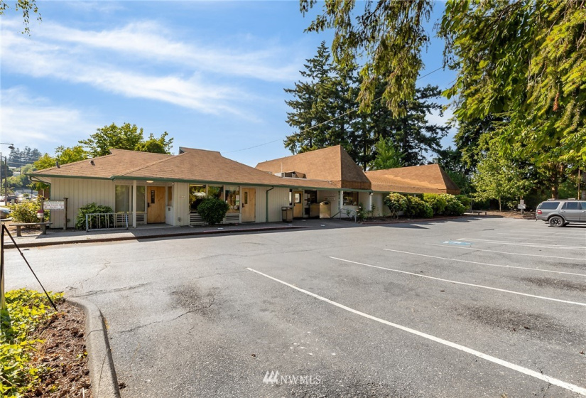 3450 Carlton, Silverdale, Washington 98383, ,Commercial Sale,For Sale,Carlton,NWM1811309