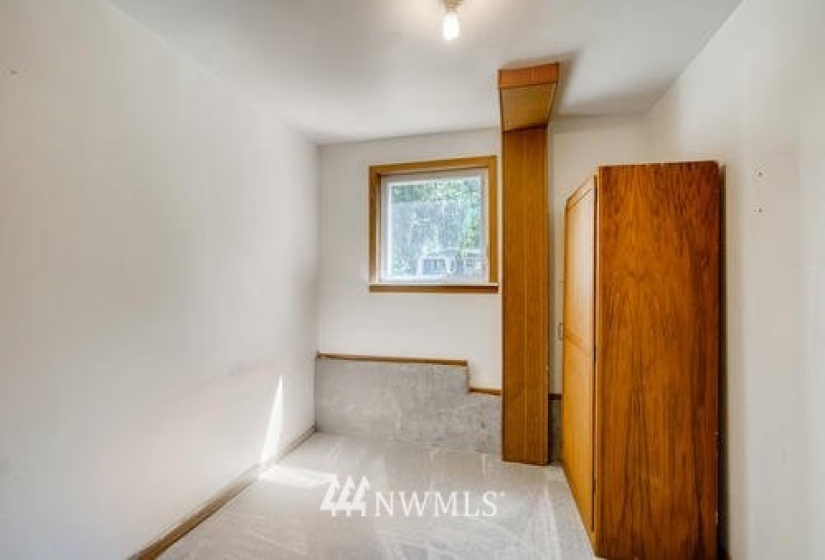 16747 6th, Shoreline, Washington 98155, 6 Bedrooms Bedrooms, ,2 BathroomsBathrooms,Residential,For Sale,6th,NWM1816732