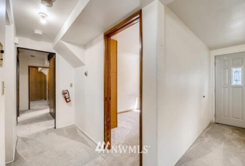 16747 6th, Shoreline, Washington 98155, 6 Bedrooms Bedrooms, ,2 BathroomsBathrooms,Residential,For Sale,6th,NWM1816732