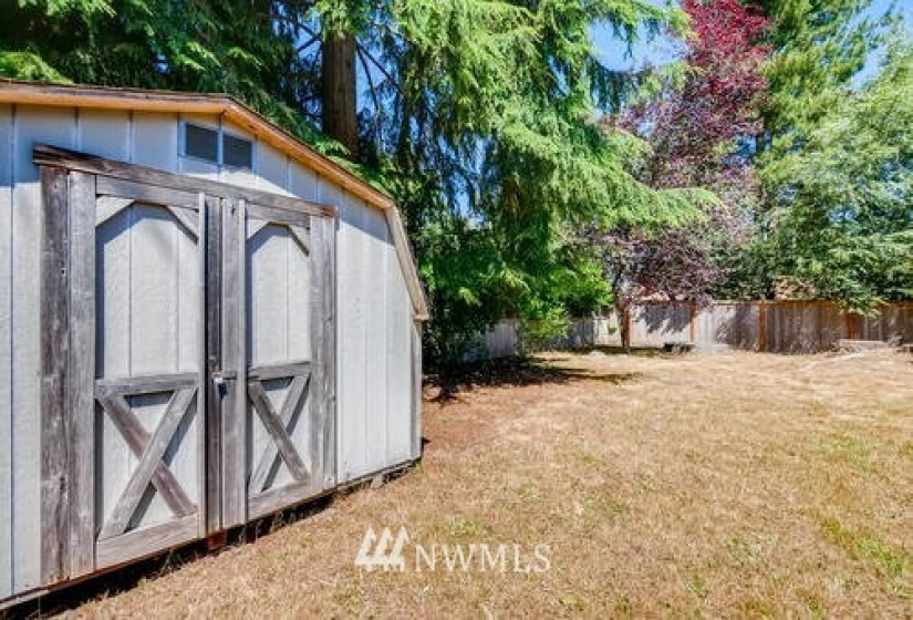 16747 6th, Shoreline, Washington 98155, 6 Bedrooms Bedrooms, ,2 BathroomsBathrooms,Residential,For Sale,6th,NWM1816732