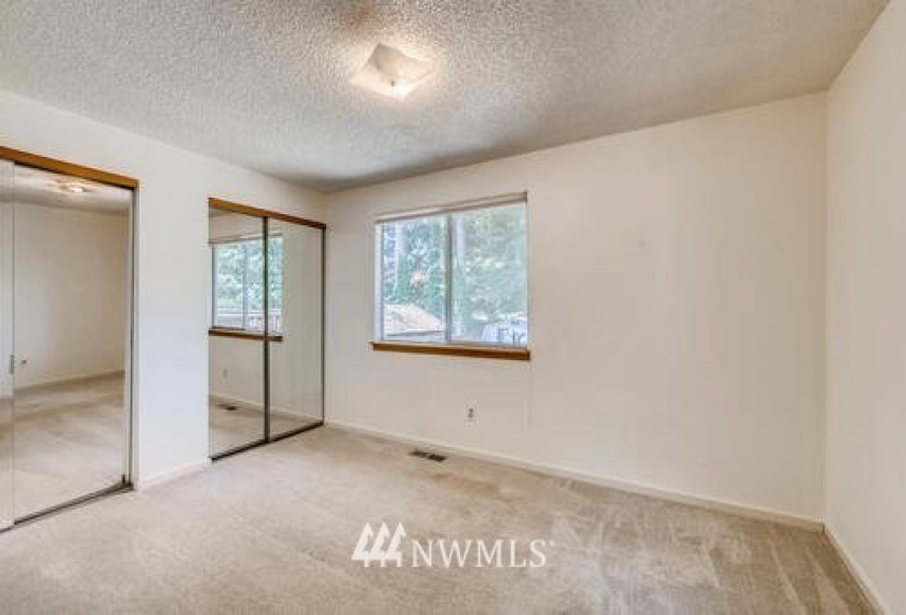 16747 6th, Shoreline, Washington 98155, 6 Bedrooms Bedrooms, ,2 BathroomsBathrooms,Residential,For Sale,6th,NWM1816732